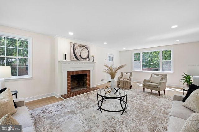 108 CANTERBURY DR, Wilmington, DE 19803