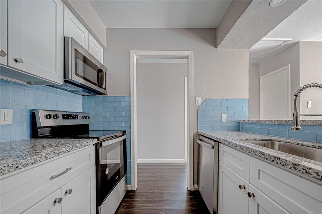 7315 Housman Street, Houston, TX 77055