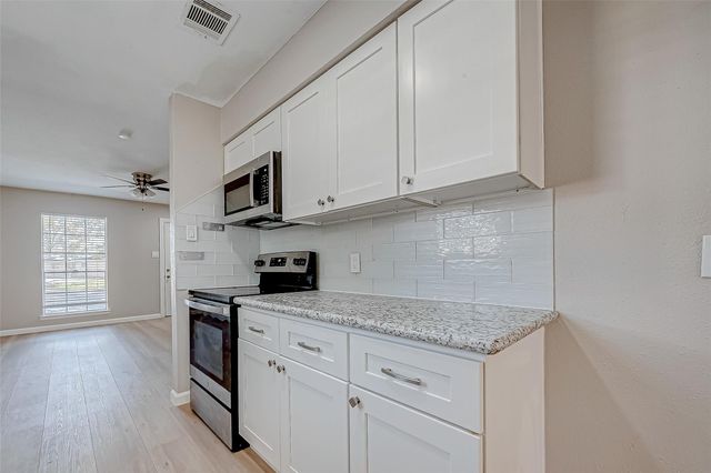 7315 Housman Street, Houston, TX 77055