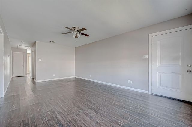 7315 Housman Street, Houston, TX 77055