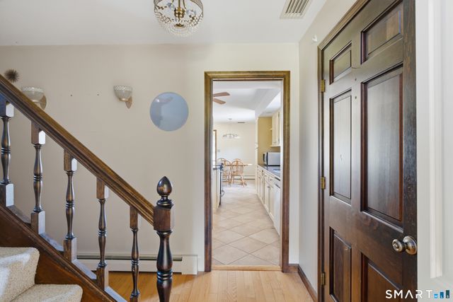 30 Snipes Terrace, Middletown, CT 06457