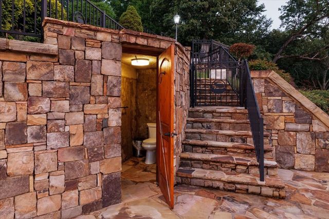 373 Rising Star Lane, Mineral Bluff, GA 30559