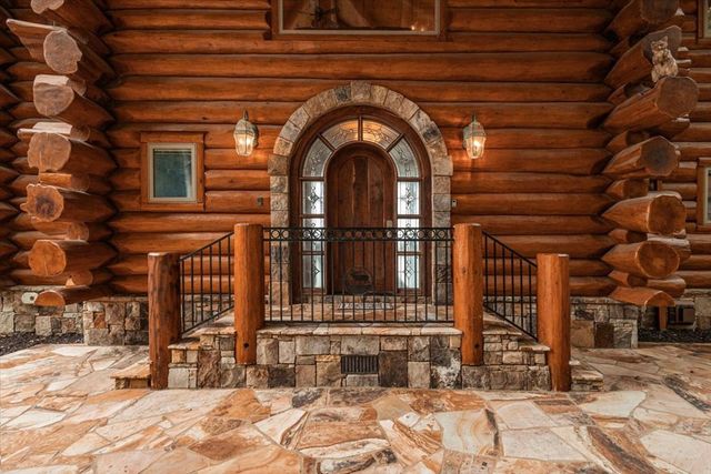 373 Rising Star Lane, Mineral Bluff, GA 30559