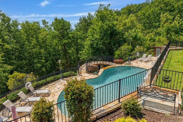 373 Rising Star Lane, Mineral Bluff, GA 30559