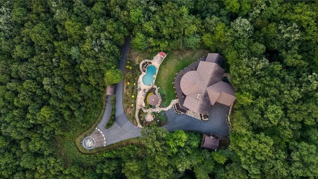 373 Rising Star Lane, Mineral Bluff, GA 30559