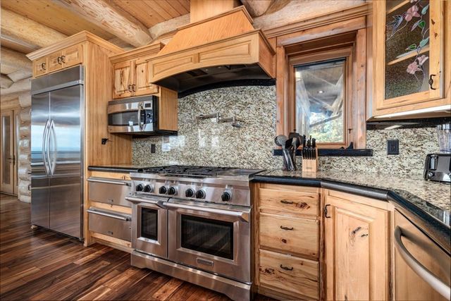 373 Rising Star Lane, Mineral Bluff, GA 30559