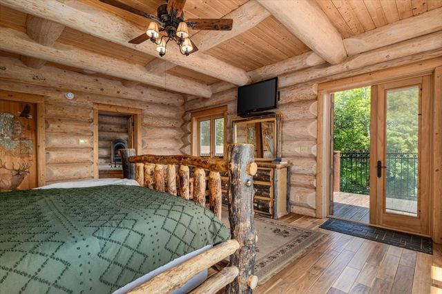 373 Rising Star Lane, Mineral Bluff, GA 30559