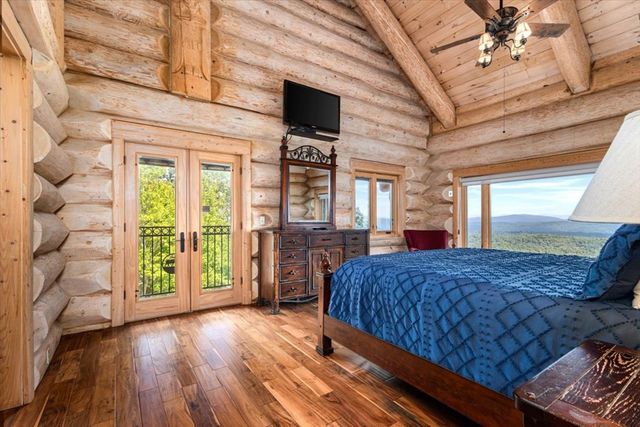 373 Rising Star Lane, Mineral Bluff, GA 30559