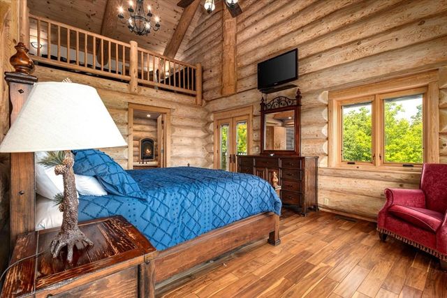 373 Rising Star Lane, Mineral Bluff, GA 30559