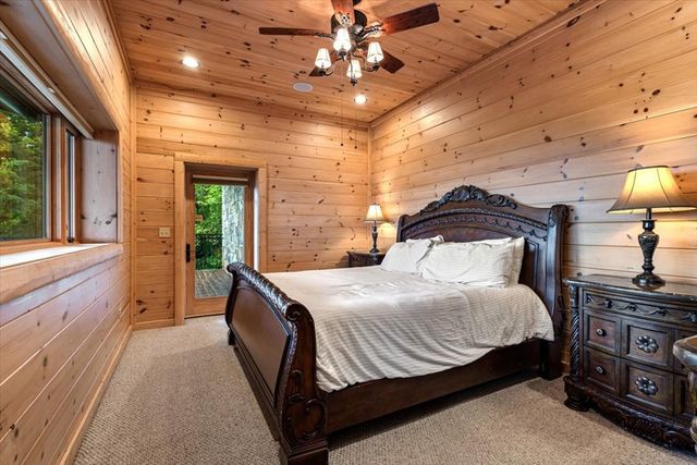 373 Rising Star Lane, Mineral Bluff, GA 30559