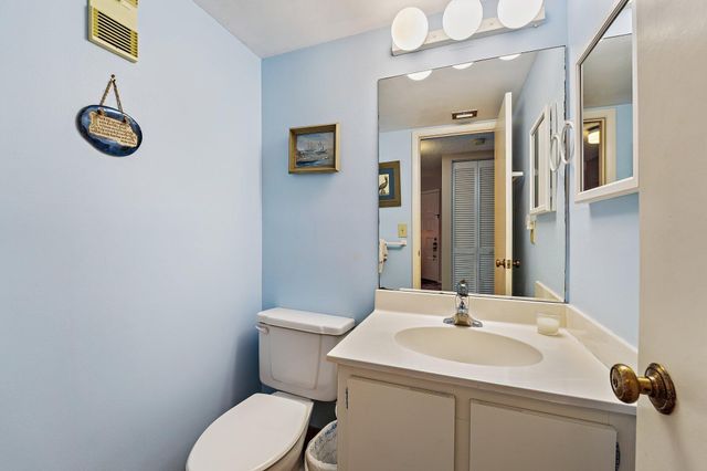 1605 S US Hwy 1 b104, Jupiter, FL 33477
