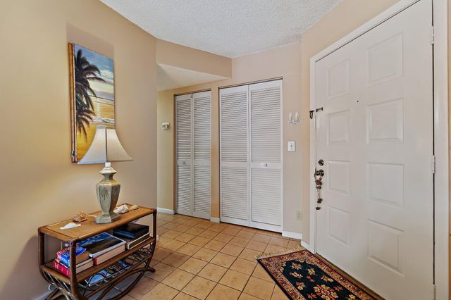1605 S US Hwy 1 b104, Jupiter, FL 33477