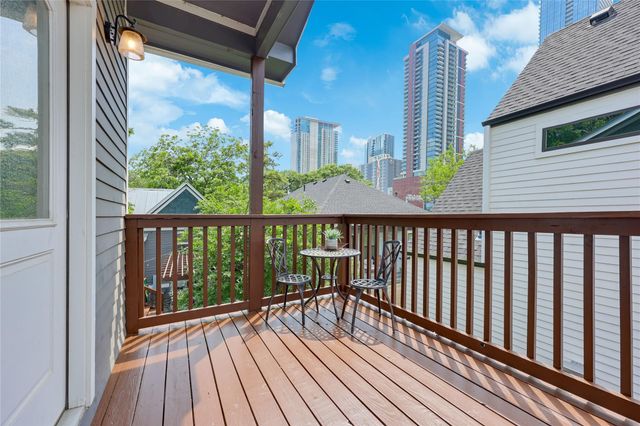 904 Willow ST, Austin, TX 78702