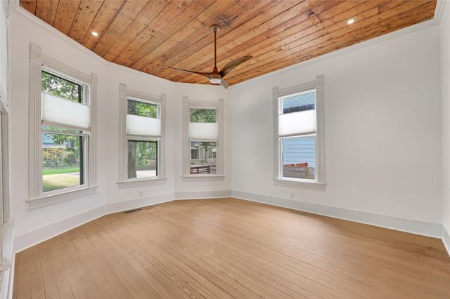 904 Willow ST, Austin, TX 78702