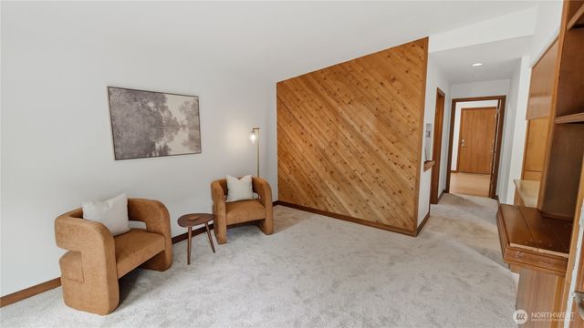 8520 Maple Lane, Edmonds, WA 98026