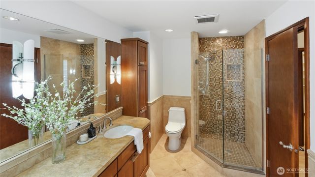 8520 Maple Lane, Edmonds, WA 98026