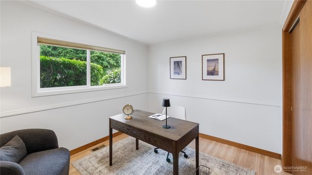 8520 Maple Lane, Edmonds, WA 98026