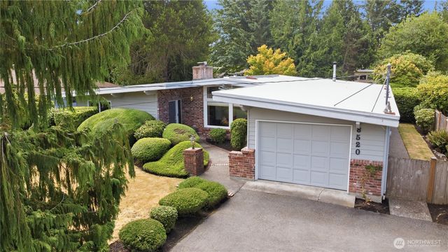 8520 Maple Lane, Edmonds, WA 98026