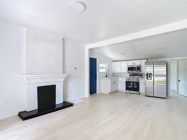 9219 N 13TH STREET, Tampa, FL 33612