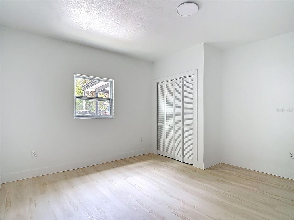 Image 17 of property listing at 9219 N 13TH STREET, Tampa, FL 33612