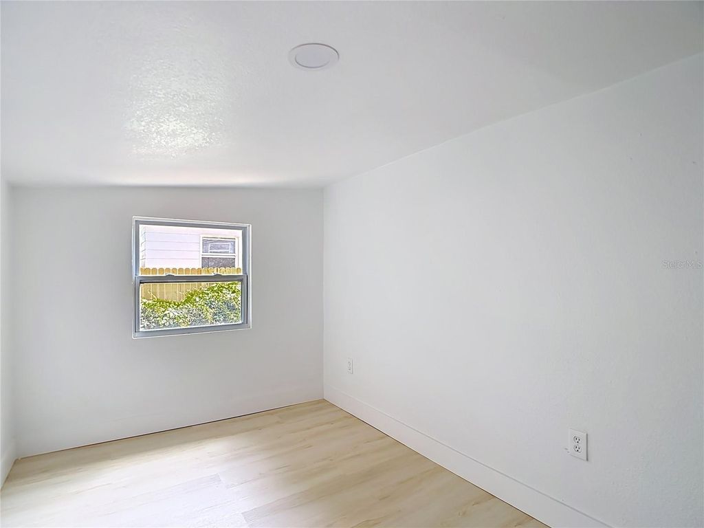 Image 23 of property listing at 9219 N 13TH STREET, Tampa, FL 33612