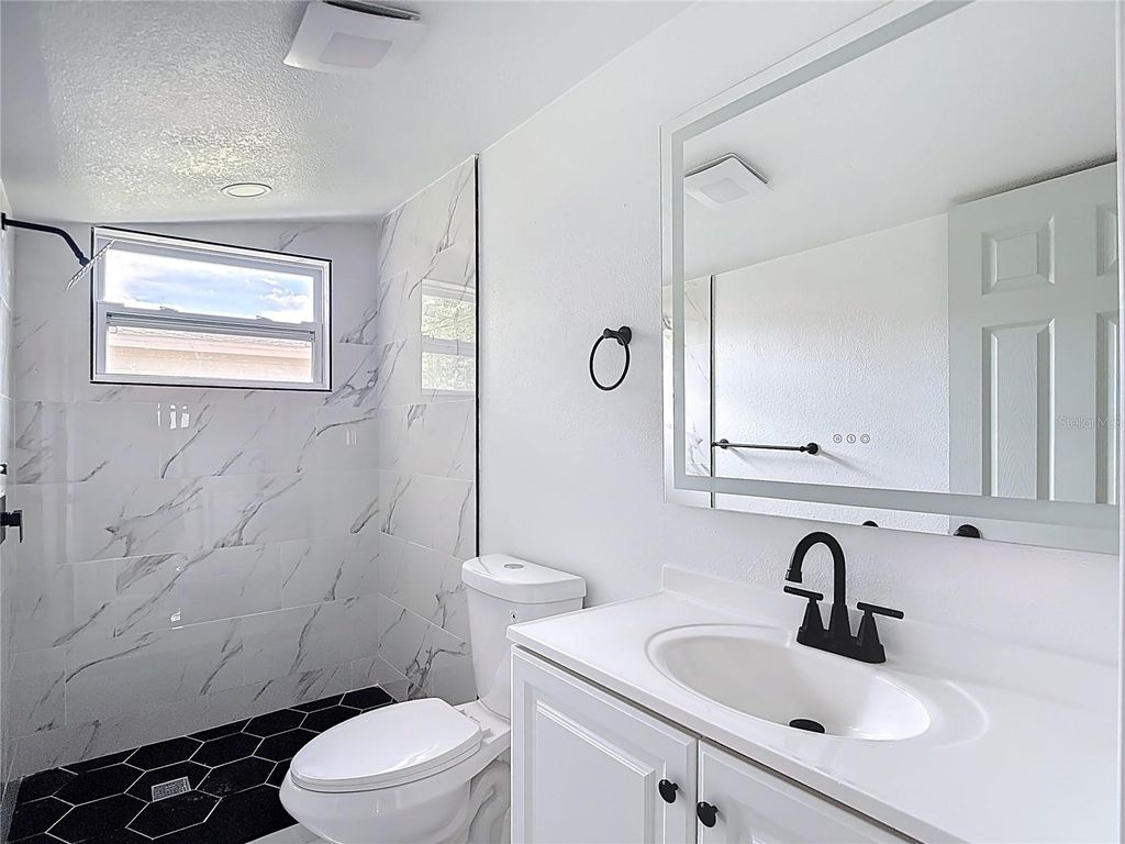 Image 24 of property listing at 9219 N 13TH STREET, Tampa, FL 33612