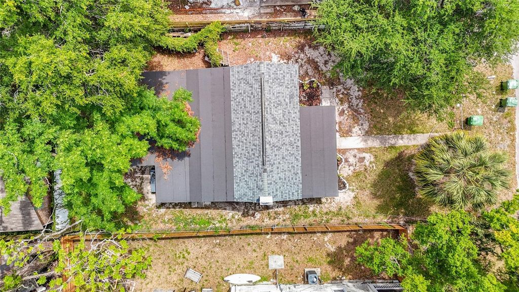 Image 30 of property listing at 9219 N 13TH STREET, Tampa, FL 33612