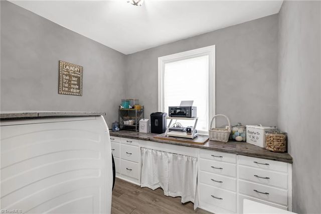 4 Chesterfield Court, Greensboro, NC 27410