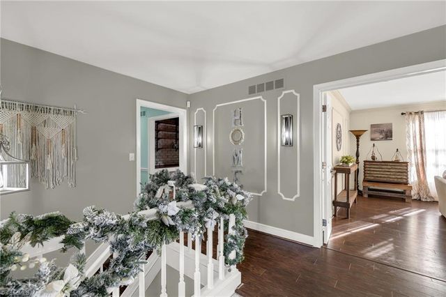 4 Chesterfield Court, Greensboro, NC 27410