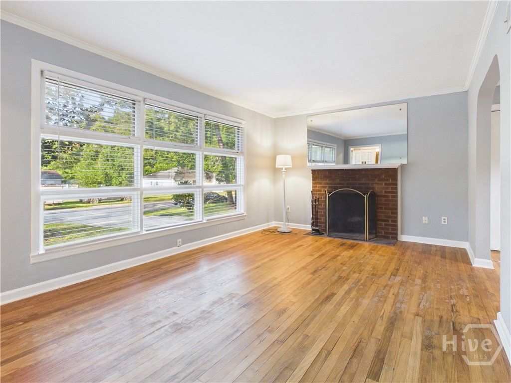 Image 10 of property listing at 1938 Mitchell Street, Savannah, GA 31405