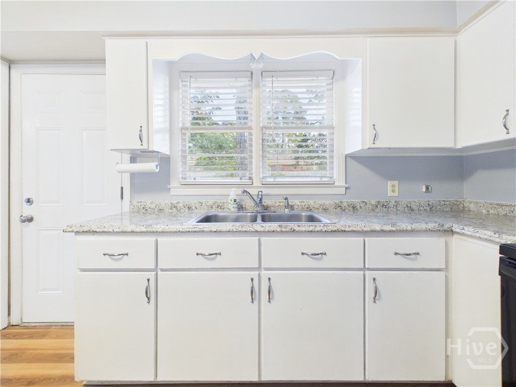 Image 18 of property listing at 1938 Mitchell Street, Savannah, GA 31405