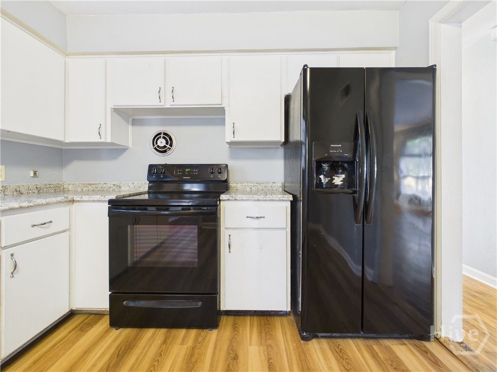Image 20 of property listing at 1938 Mitchell Street, Savannah, GA 31405