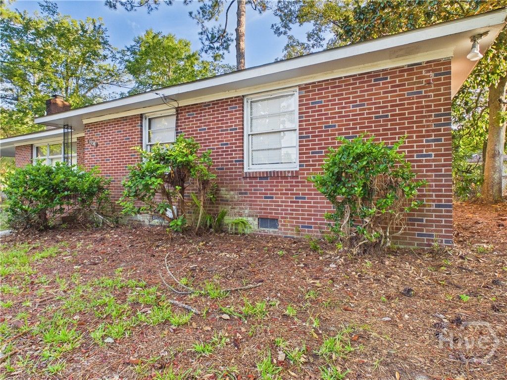 Image 50 of property listing at 1938 Mitchell Street, Savannah, GA 31405