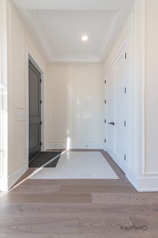 4015 N Albany Avenue, Chicago, IL 60618