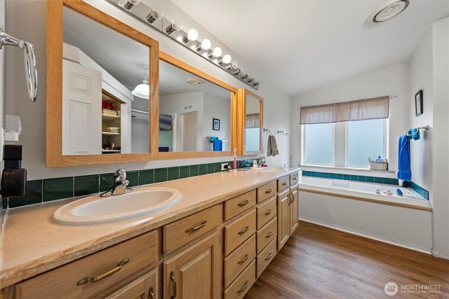 9468 Rd 14 NE, Moses Lake, WA 98837