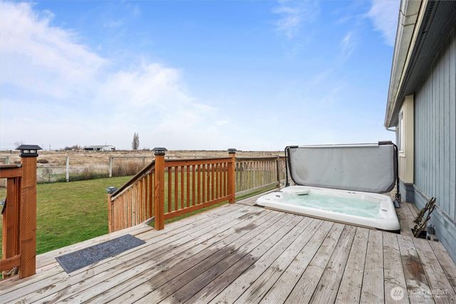 9468 Rd 14 NE, Moses Lake, WA 98837