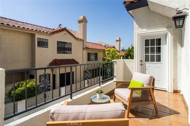 2010 Mathews Avenue C, Redondo Beach, CA 90278