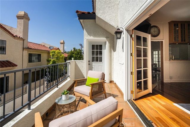 2010 Mathews Avenue C, Redondo Beach, CA 90278