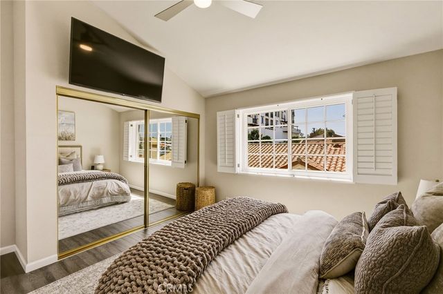 2010 Mathews Avenue C, Redondo Beach, CA 90278