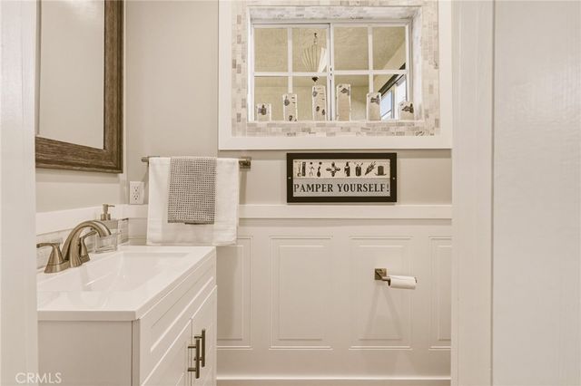2010 Mathews Avenue C, Redondo Beach, CA 90278