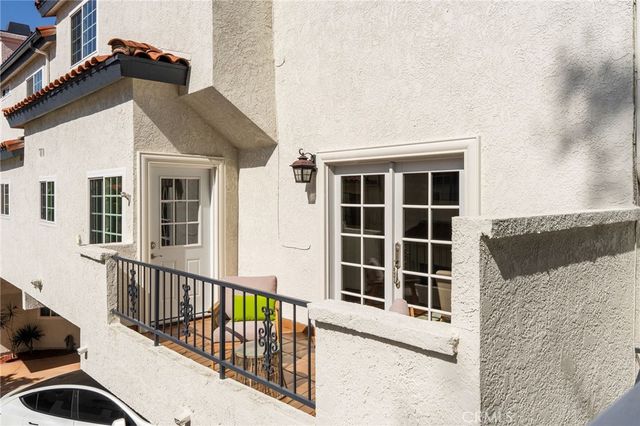 2010 Mathews Avenue C, Redondo Beach, CA 90278