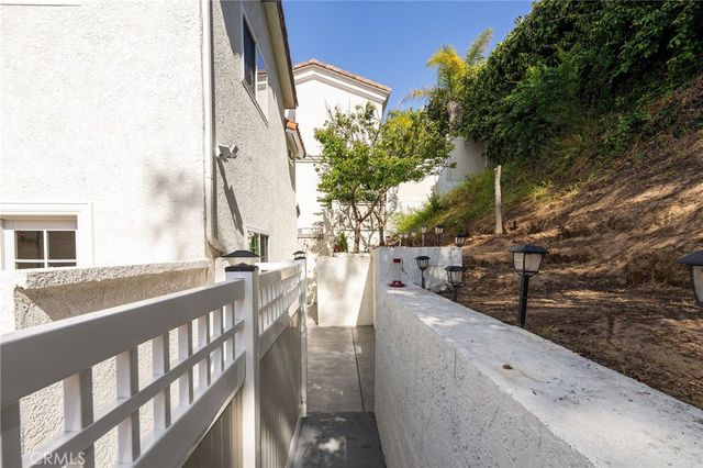 2010 Mathews Avenue C, Redondo Beach, CA 90278