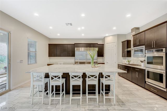 2821 Athena Hill Court, Henderson, NV 89052