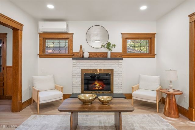 2206 Westminster Road, Cleveland Heights, OH 44118