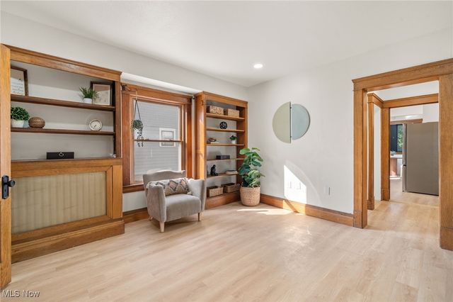 2206 Westminster Road, Cleveland Heights, OH 44118