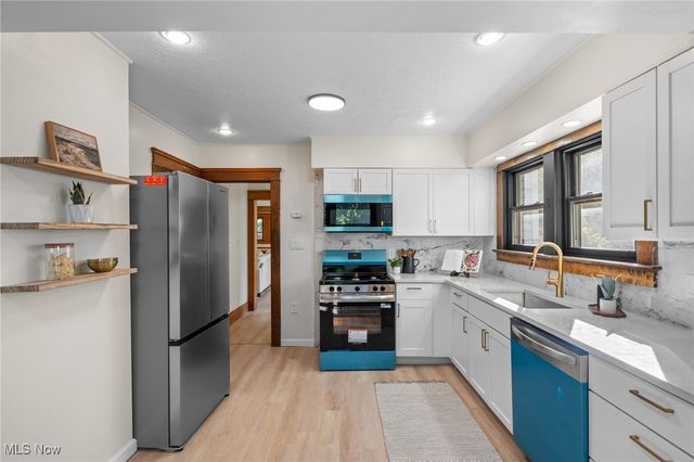 2206 Westminster Road, Cleveland Heights, OH 44118