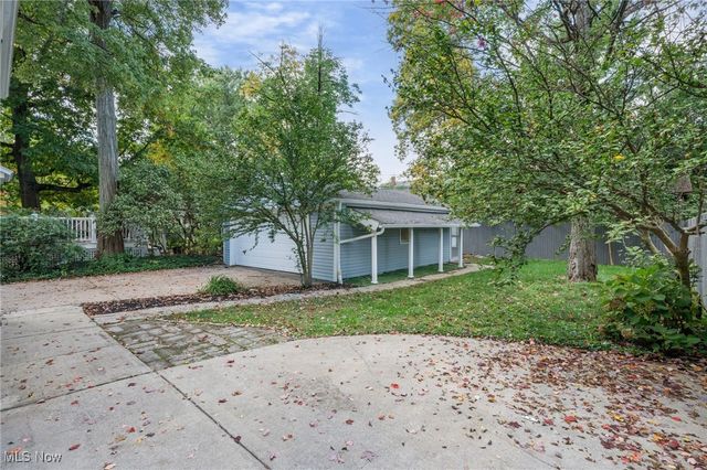 2206 Westminster Road, Cleveland Heights, OH 44118