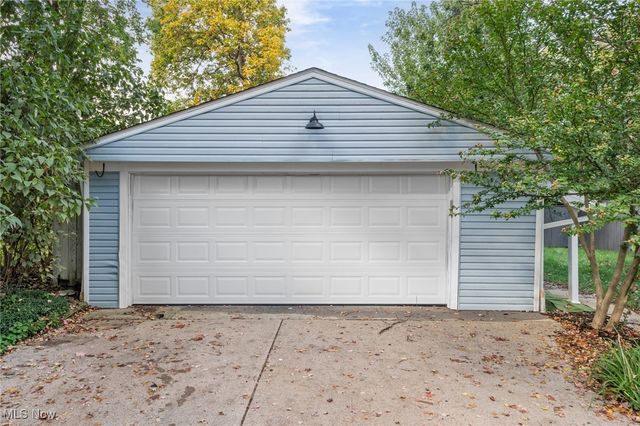 2206 Westminster Road, Cleveland Heights, OH 44118