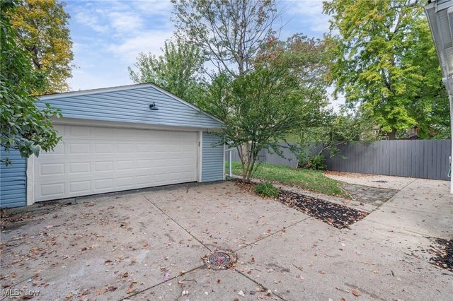 2206 Westminster Road, Cleveland Heights, OH 44118