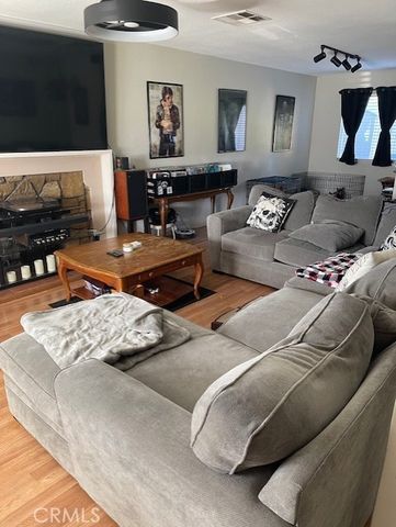 19555 Delight, Canyon Country, CA 91351